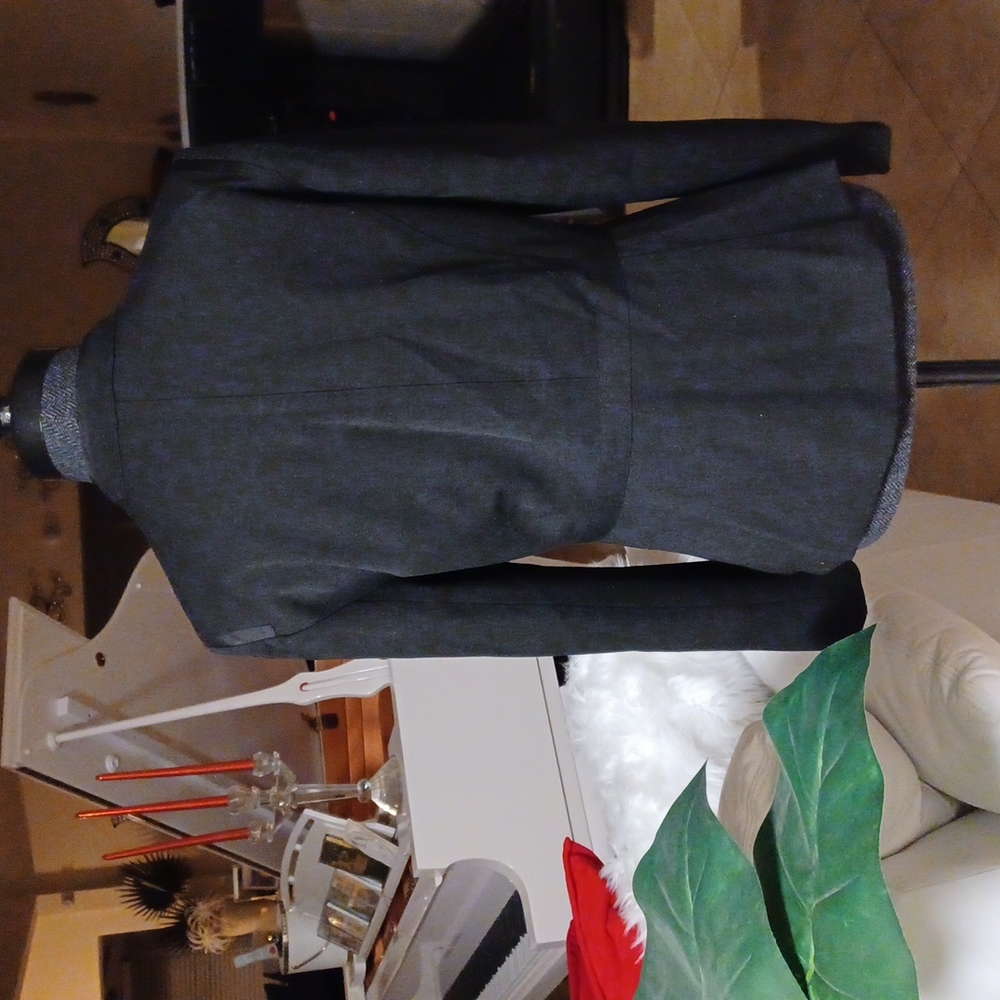 Cache Jacket - Picture 5 of 7